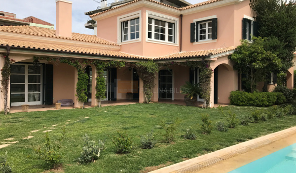 Εξωτερική όψη . Outdoor view