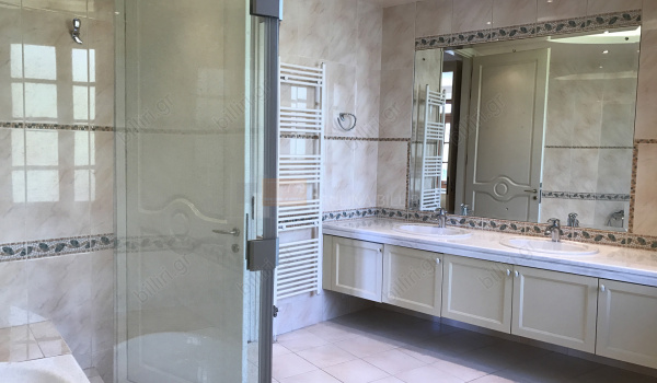 Μπάνιο - Bathroom