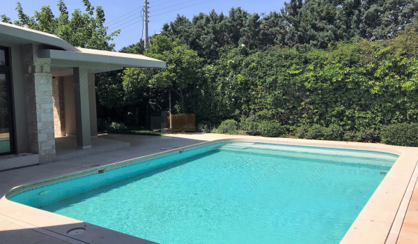 Εξωτερικός χώρος - Outdoor space 