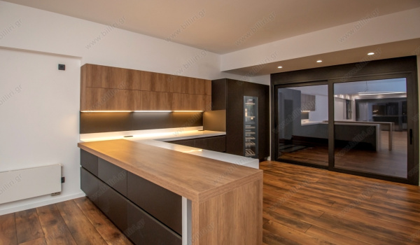 44_living_room_open_cold_kitchen