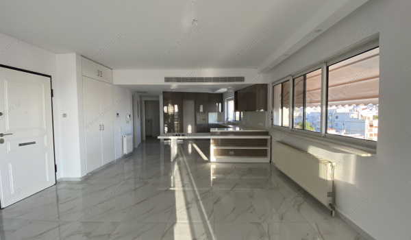 4_727402789