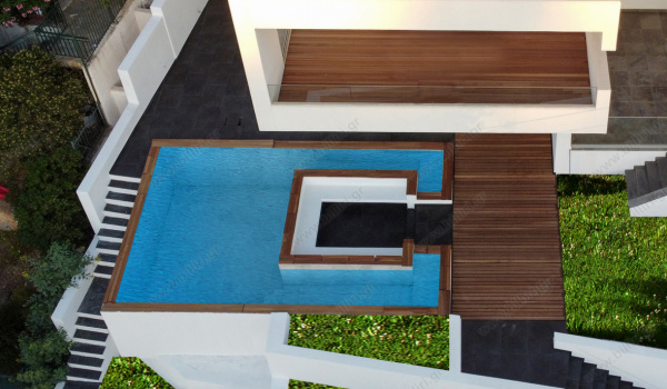 7_pool_and_area_around_1797982916