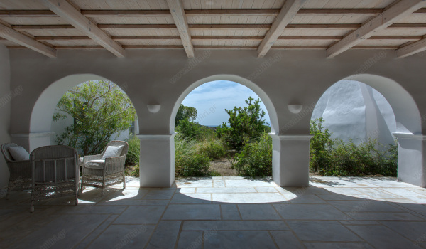 _56a7571