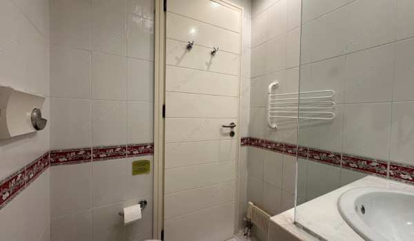 bathroomx2
