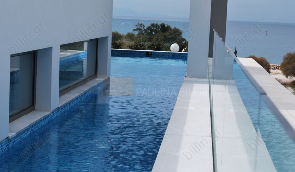Πισίνα - Swimming pool