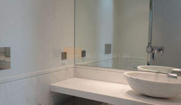 Mπάνιο - Bathroom