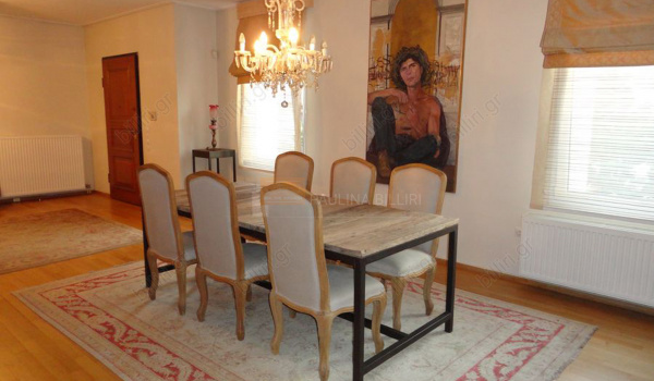Τραπεζαρία - Dining room
