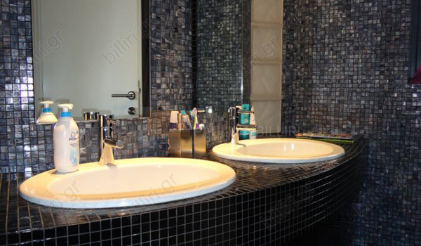 Mπάνιο - Bathroom