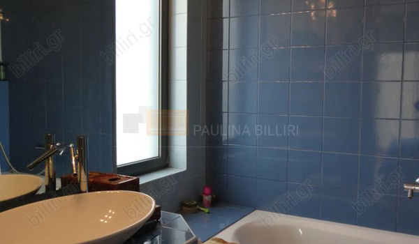 Mπάνιο - Bathroom