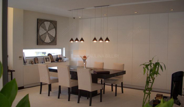 Τραπεζαρία - Dining room
