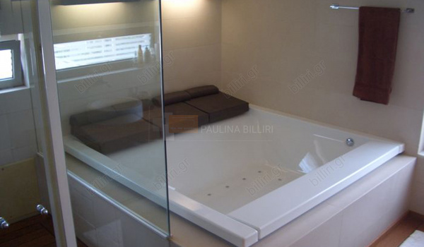 Jacuzzi