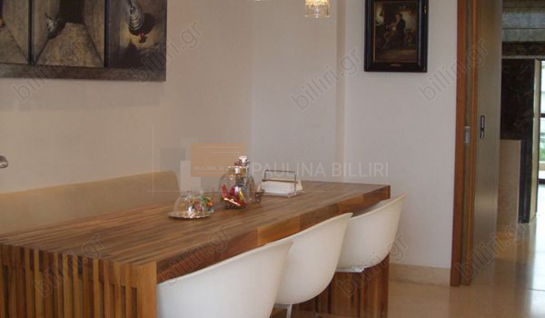 Τραπεζαρία - Dining room