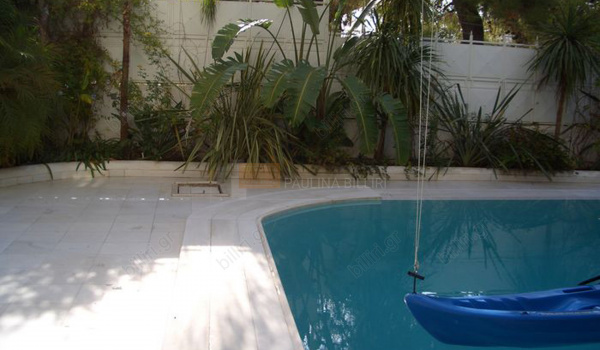 Πισίνα - Swimming pool