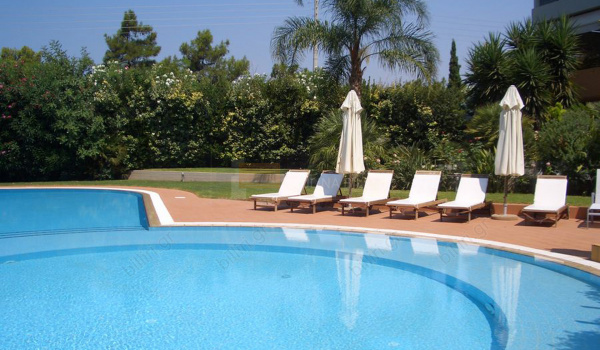 Πισίνα - Swimming pool