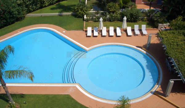 Πισίνα - Swimming pool