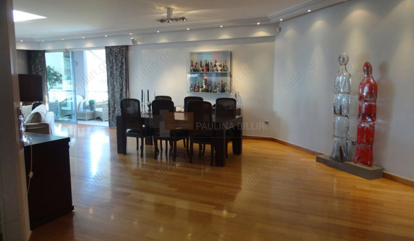 Τραπεζαρία - Dining room