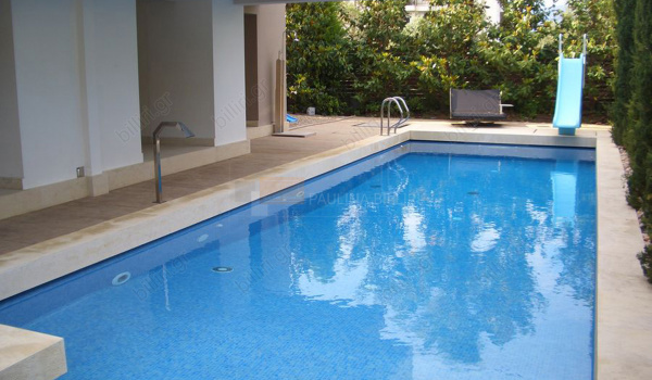 Πισίνα - Swimming pool