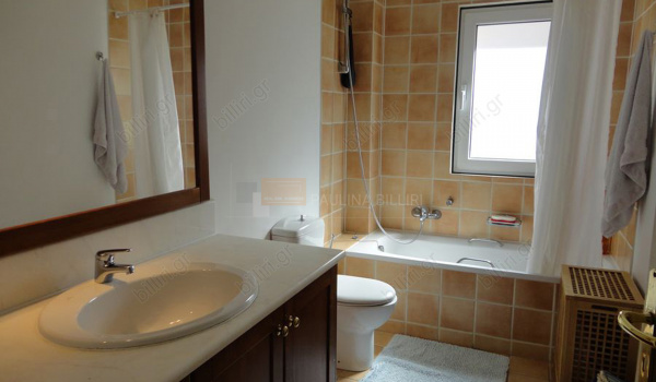 Mπάνιο - Bathroom