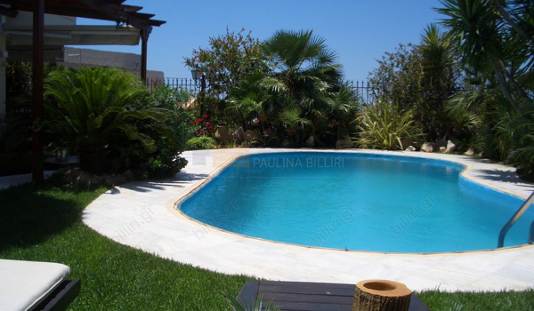Πισίνα - Swimming pool