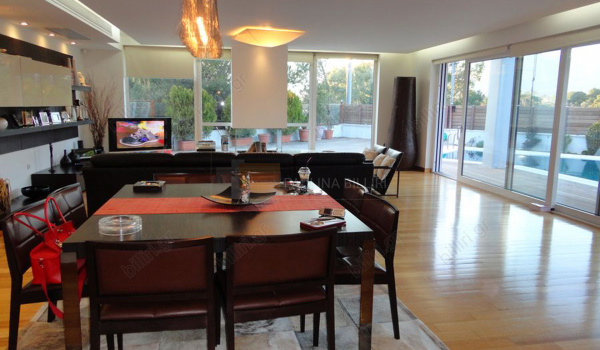 Τραπεζαρία - Dining room