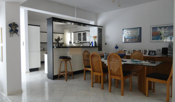 Τραπεζαρία - Dining room