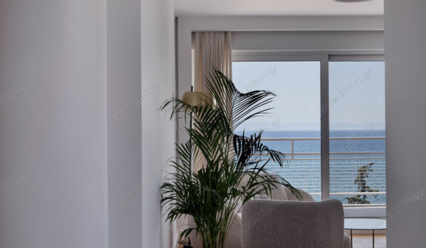 living_room_502831934