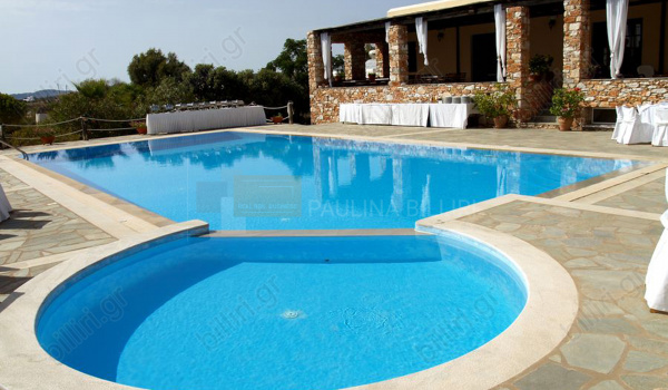 Πισίνα - Swimming pool