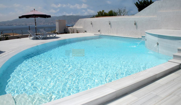 Πισίνα - Swimming pool