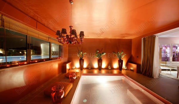 Jacuzzi
