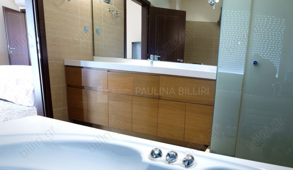 Mπάνιο - Bathroom