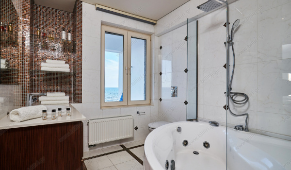 voltahome02667_f
