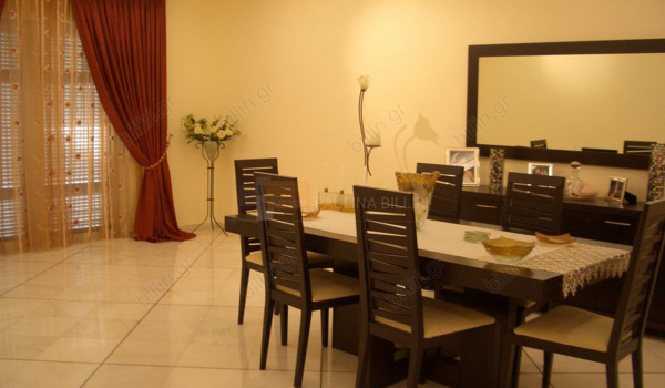 Τραπεζαρία - Dining room