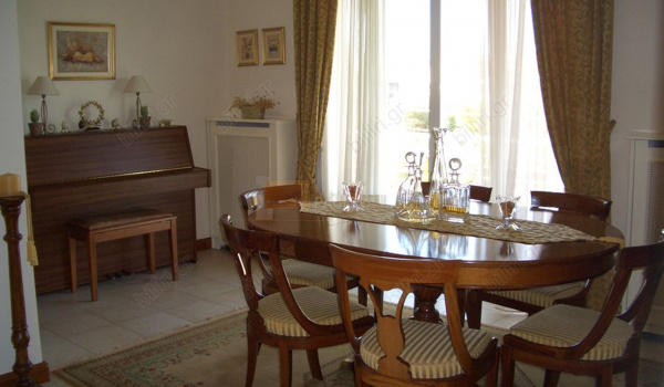 Τραπεζαρία - Dining room
