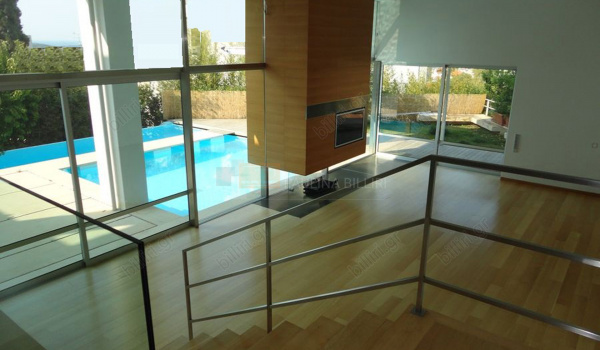 Eσωτερική σκάλα - Indoor view