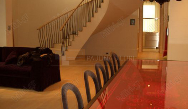 Τραπεζαρία - Dining room