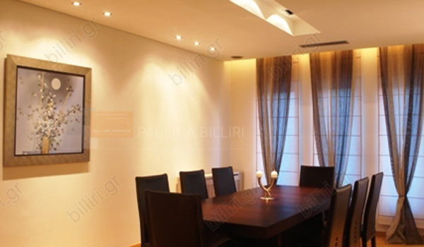 Τραπεζαρία - Dining room