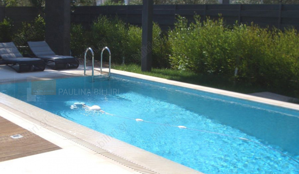 Πισίνα - Swimming pool