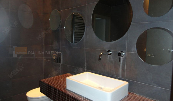 Mπάνιο - Bathroom
