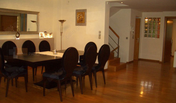 Τραπεζαρία - Dining room