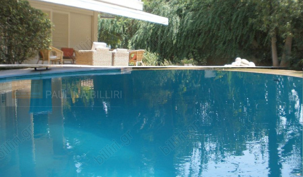 Πισίνα - Swimming pool