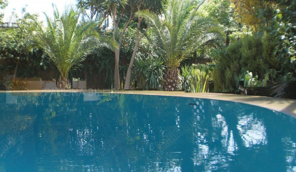 Πισίνα - Swimming pool