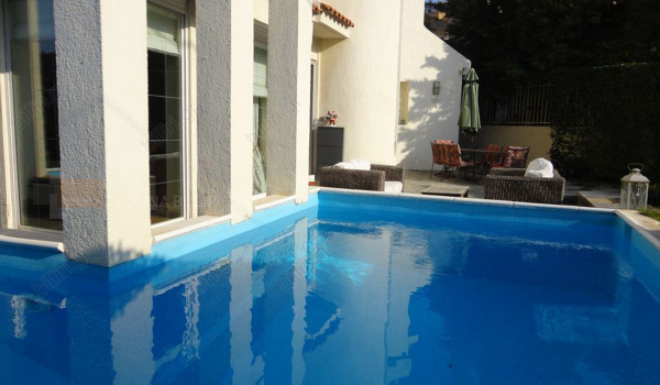 Πισίνα - Swimming pool