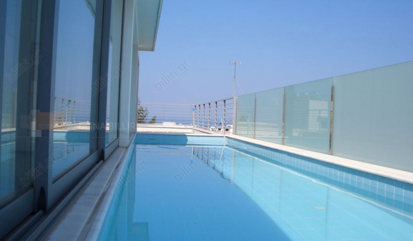 Πισίνα - Swimming pool