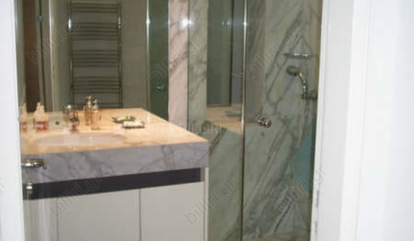 Mπάνιο - Bathroom
